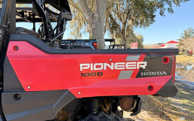 2023 Honda Pioneer 10006 Crew Deluxe