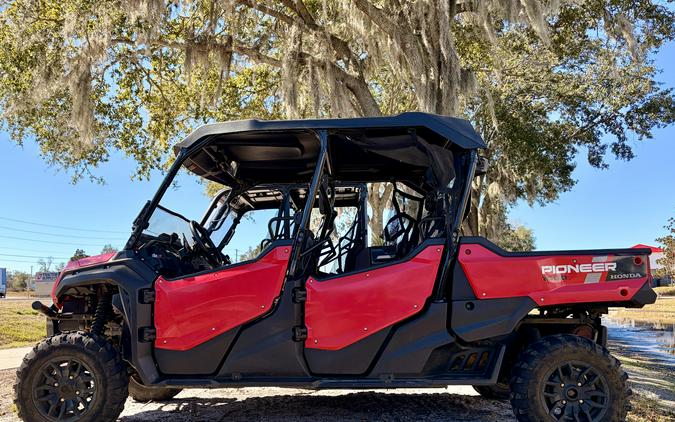 2023 Honda Pioneer 10006 Crew Deluxe