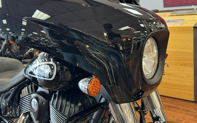 2021 Indian Motorcycle® Chieftain® Thunder Black