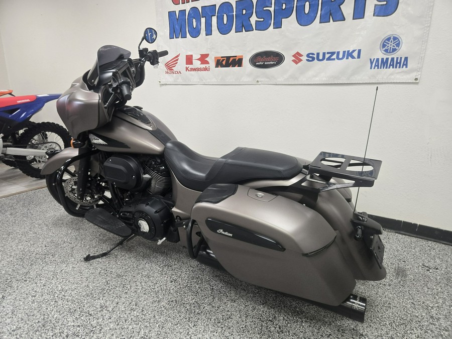 2019 Indian Motorcycle Chieftain Dark Horse Bronze Smoke - UO0155