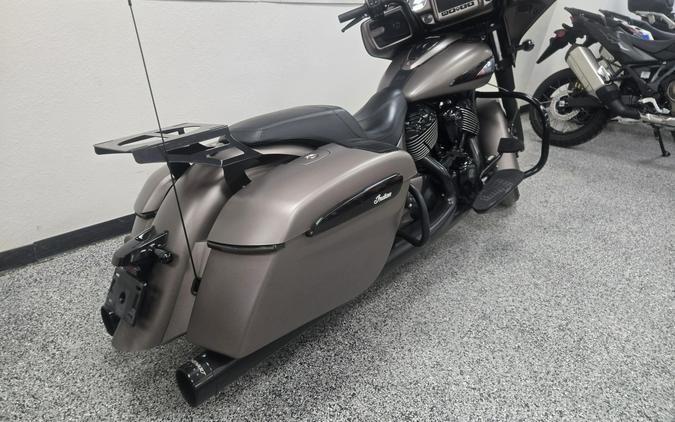 2019 Indian Motorcycle Chieftain Dark Horse Bronze Smoke - UO0155