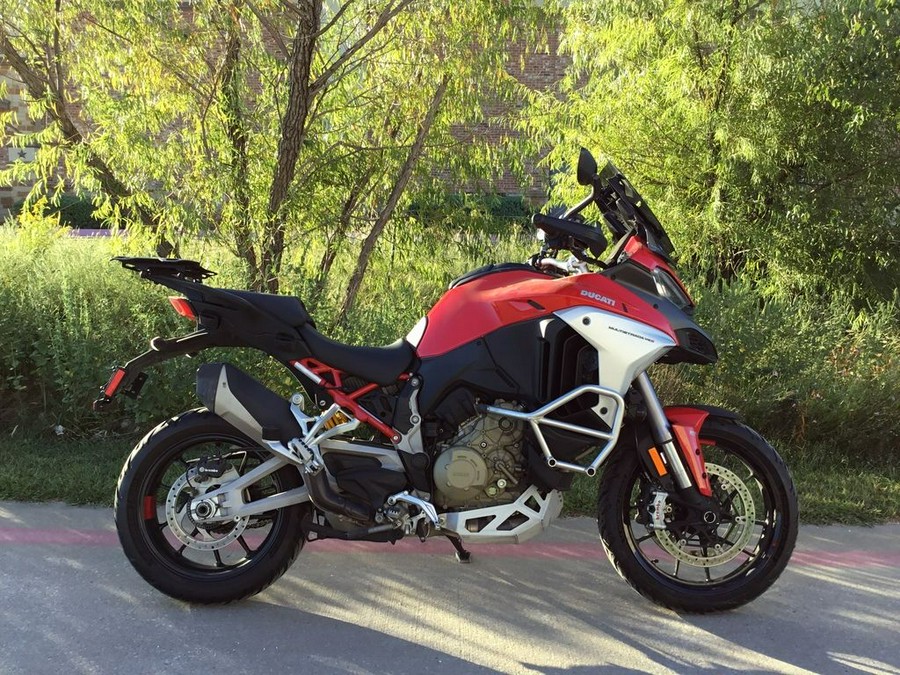2022 Ducati Multistrada V4 Ducati Red
