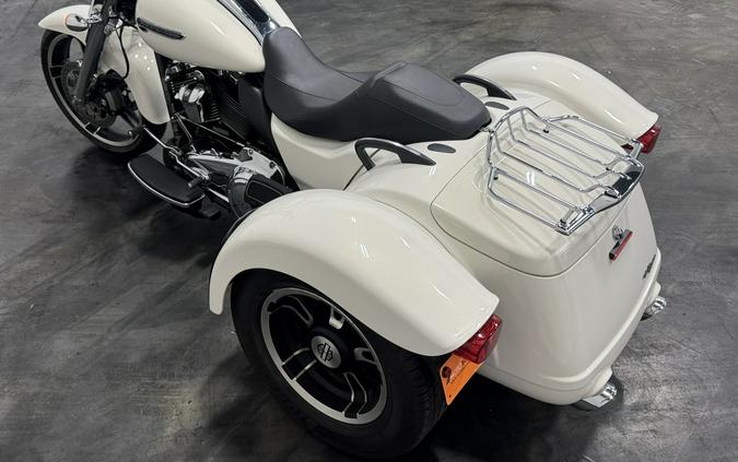 2019 HARLEY DAVIDSON FREEWHEELER