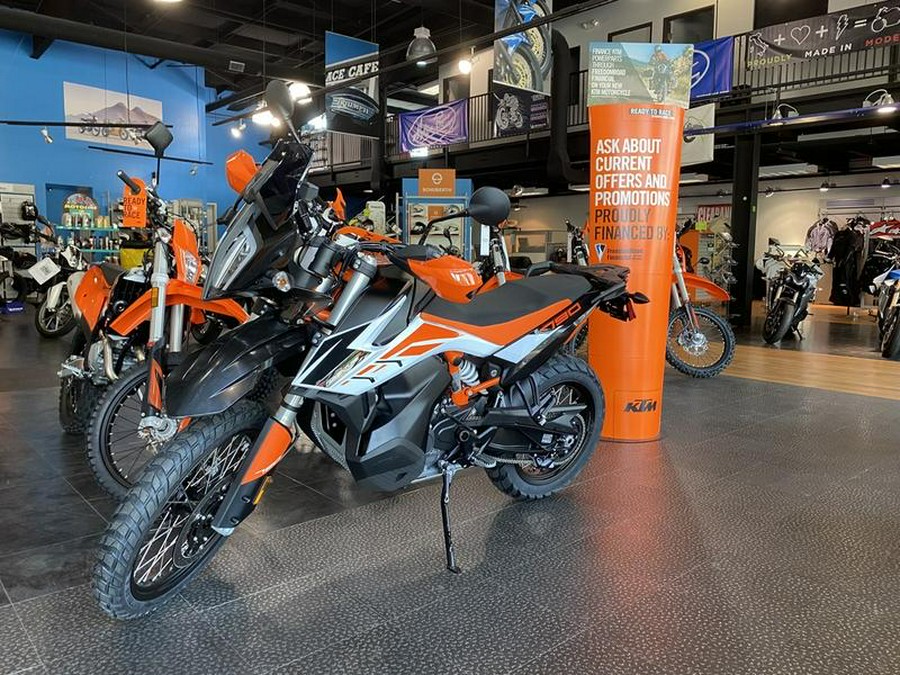 2020 KTM 790 Adventure R