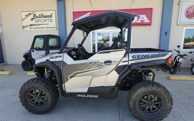 2024 Polaris GENERAL® XP 1000 Premium