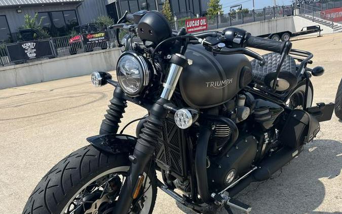 2022 Triumph BONNEVILLE BOBBER