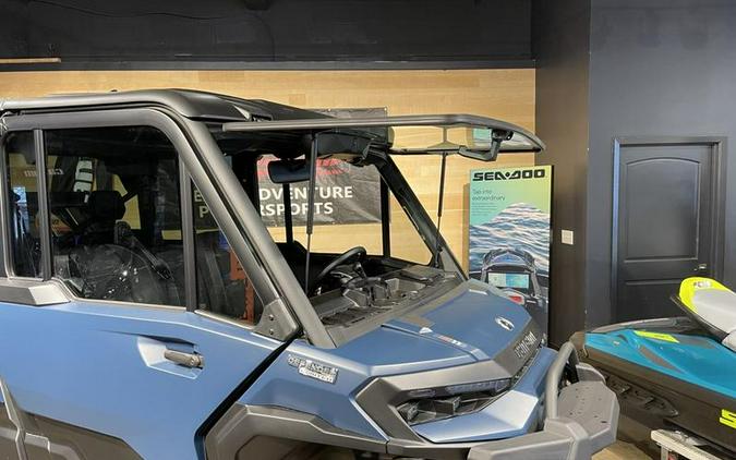 2026 Can-Am® Defender MAX Limited HD11