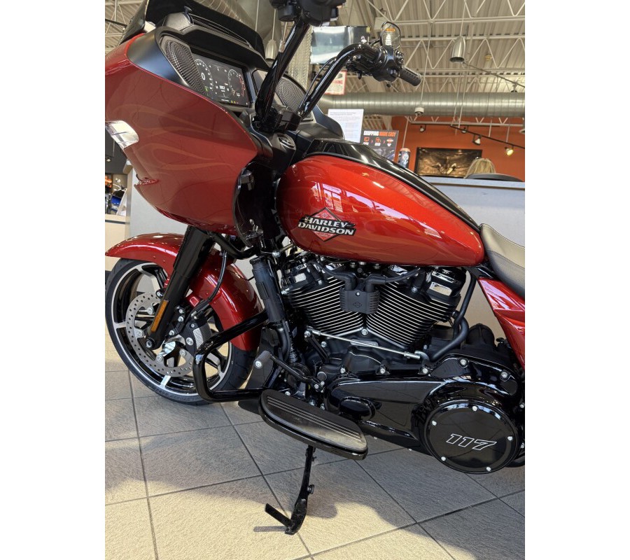 FLTRX 2025 Road Glide™
