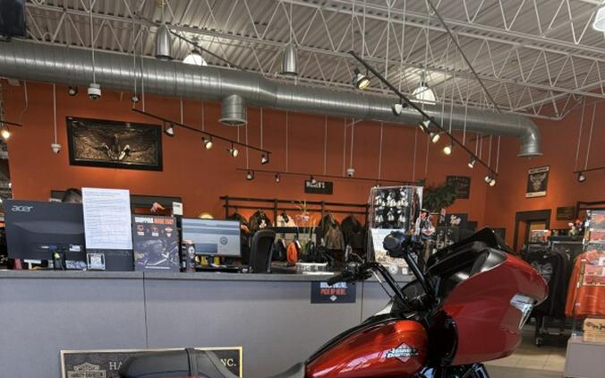 FLTRX 2025 Road Glide™