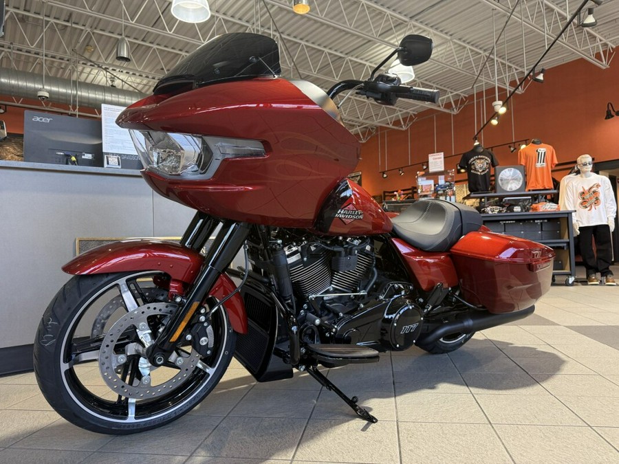 FLTRX 2025 Road Glide™