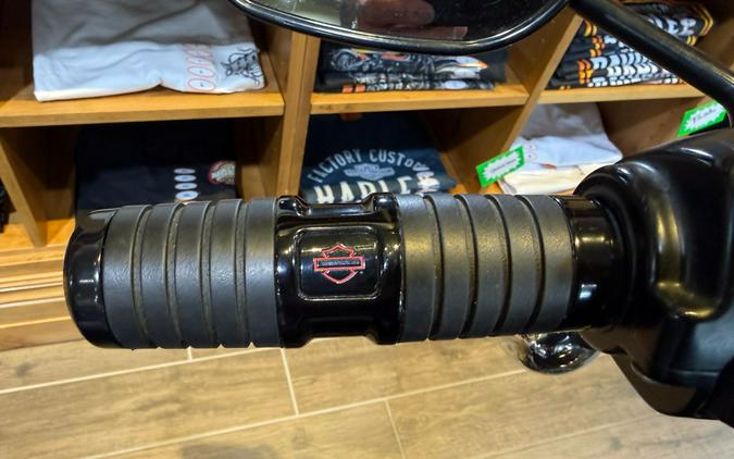 2016 Harley-Davidson Softail Slim®
