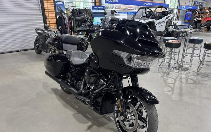 2024 Harley-Davidson® FLTRX - Road Glide®