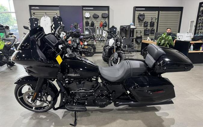 2024 Harley-Davidson® FLTRX - Road Glide®