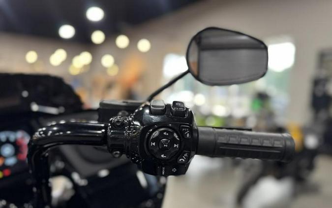 2024 Harley-Davidson® FLTRX - Road Glide®