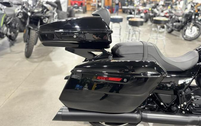 2024 Harley-Davidson® FLTRX - Road Glide®