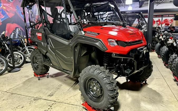 2024 Honda® Pioneer 1000-5