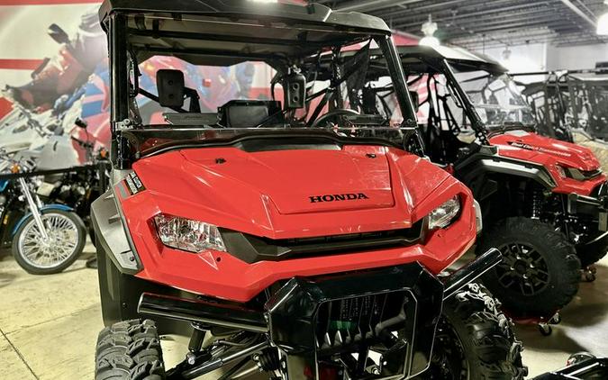 2024 Honda® Pioneer 1000-5