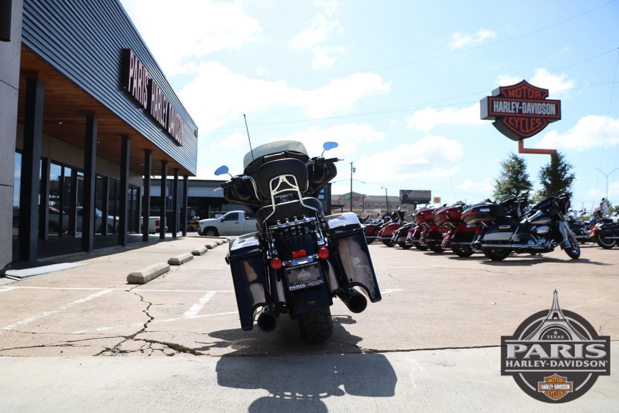 FLHXS 2017 Street Glide Special