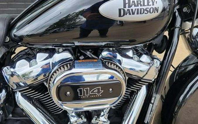 2023 Harley-Davidson® FLHCS - Heritage Classic