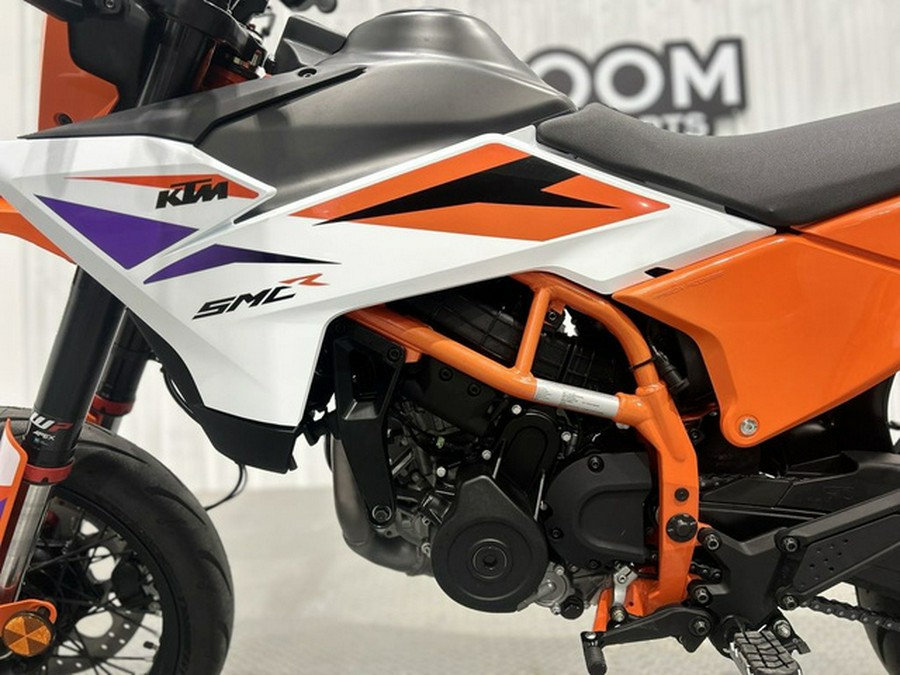 2025 KTM 390 SMC R 390 R