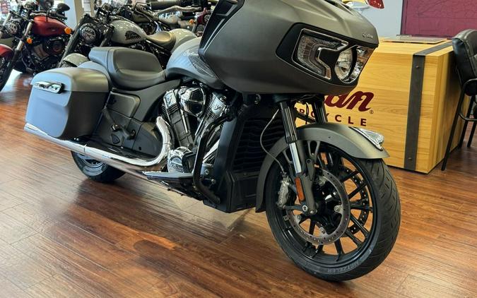 2024 Indian Motorcycle® Challenger® Titanium Smoke