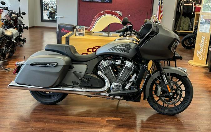 2024 Indian Motorcycle® Challenger® Titanium Smoke
