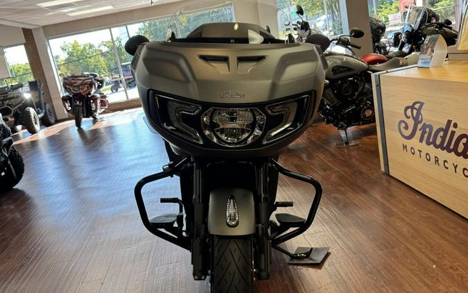 2024 Indian Motorcycle® Challenger® Titanium Smoke