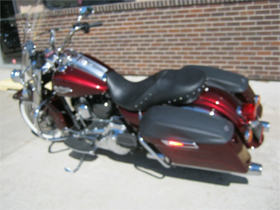 2014 Harley-Davidson Road King 103