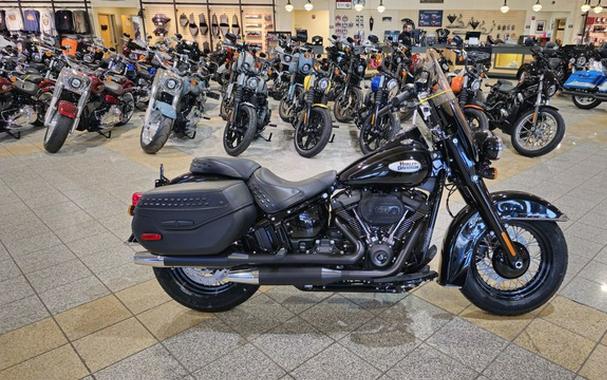 2024 Harley-Davidson Softail FLHCS - Heritage Classic