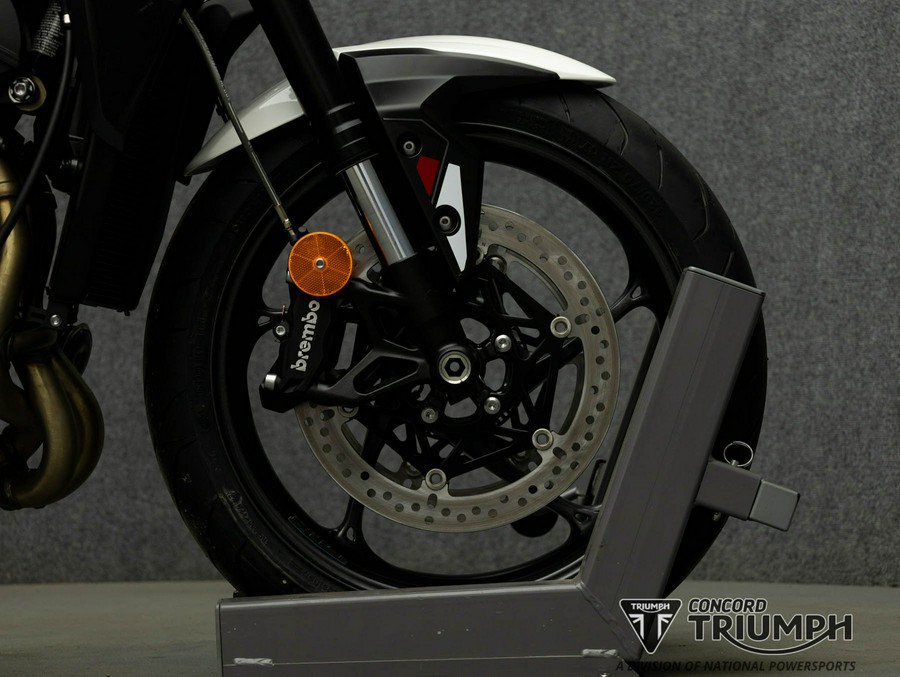 2024 TRIUMPH STREET TRIPLE 765 R