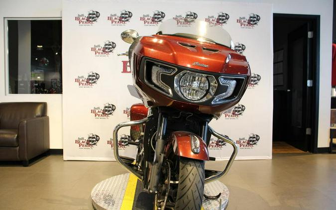 2022 Indian Motorcycle® Challenger® Limited Maroon Metallic