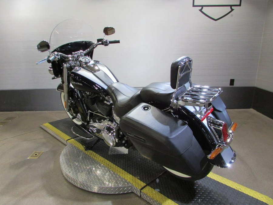 2019 Harley-Davidson® FLDE - Softail® Deluxe