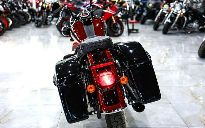 2024 Harley-Davidson FLHCS Heritage Classic 114