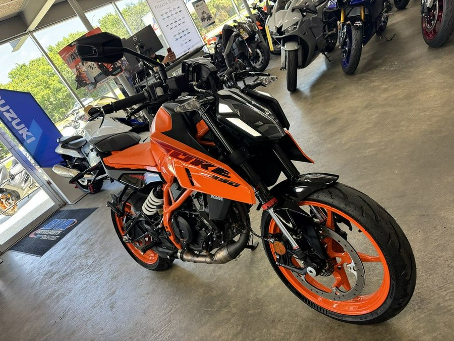 2024 KTM 390 Duke