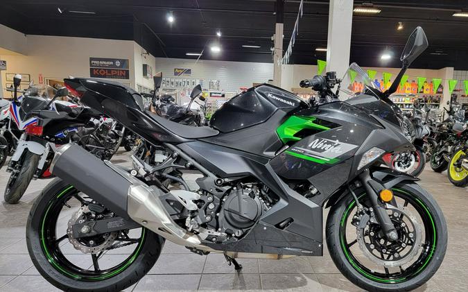 2023 Kawasaki Ninja 400