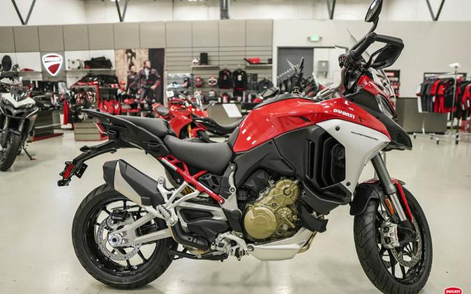 2022 Ducati Multistrada V4S Ducati Red / Alloy Wheels