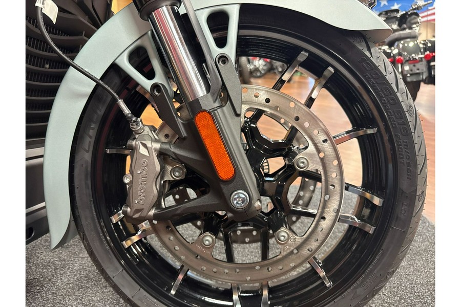 2025 Indian Motorcycle Challenger® Dark Horse® 112 with PowerBand Audio Package