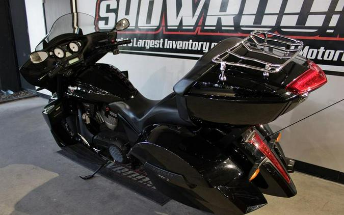 2014 Victory Motorcycles® Cross Country™ Gloss Black