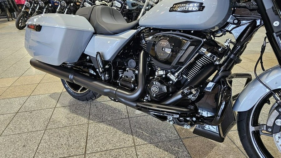 2024 Harley-Davidson FLHX - Street Glide