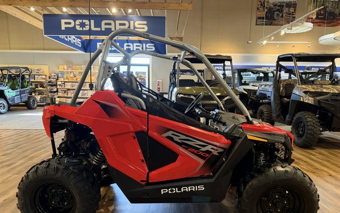 2026 POLARIS RZR 200 EFI Indy Red - 109408