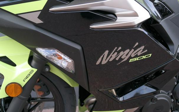 2026 Kawasaki Ninja 500 ABS Metallic Yellowish GreenEbony