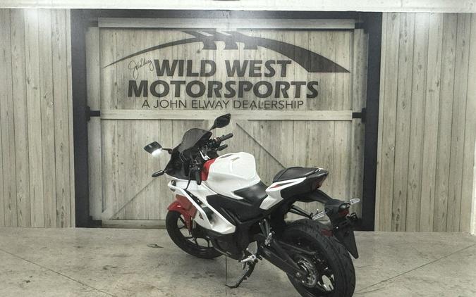 2026 Yamaha YZF-R3 70th Anniversary Edition ABS