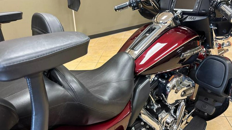 2015 Harley-Davidson® FLHTCUTG - Tri-Glide® Ultra