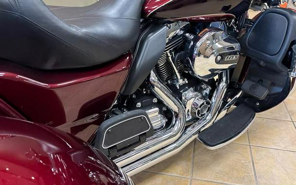 2015 Harley-Davidson® FLHTCUTG - Tri-Glide® Ultra