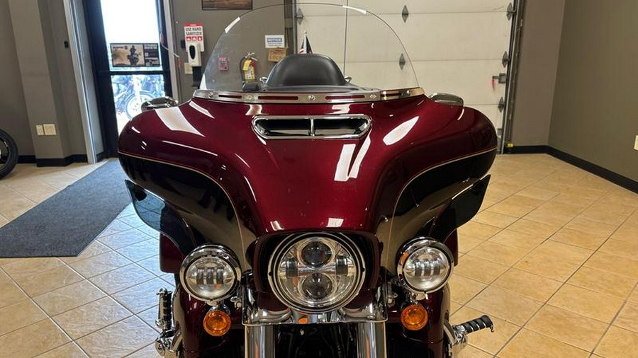 2015 Harley-Davidson® FLHTCUTG - Tri-Glide® Ultra