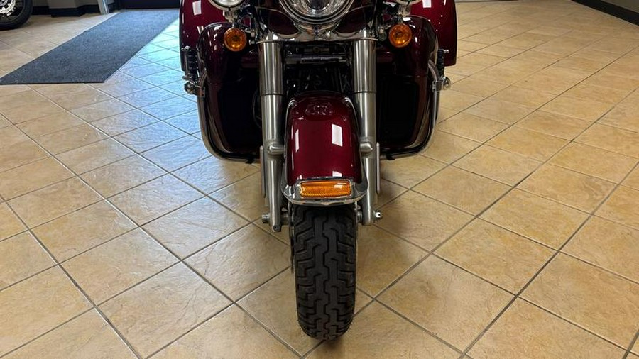 2015 Harley-Davidson® FLHTCUTG - Tri-Glide® Ultra