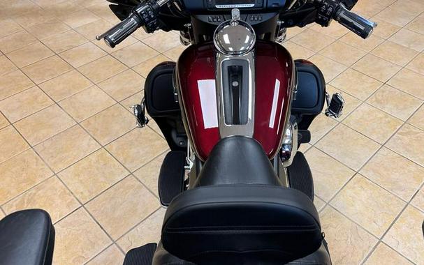 2015 Harley-Davidson® FLHTCUTG - Tri-Glide® Ultra