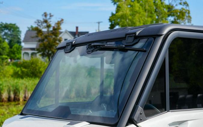 2026 Can-Am® Defender MAX Limited HD11