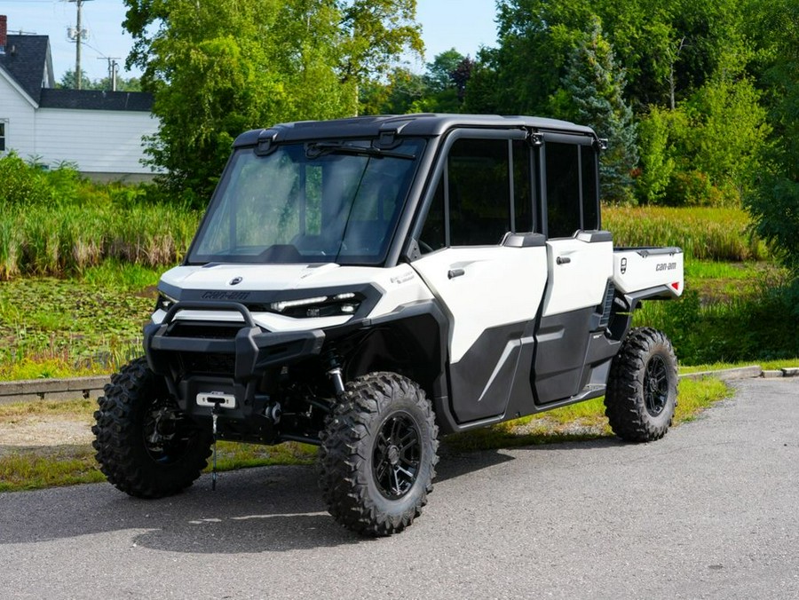 2026 Can-Am® Defender MAX Limited HD11