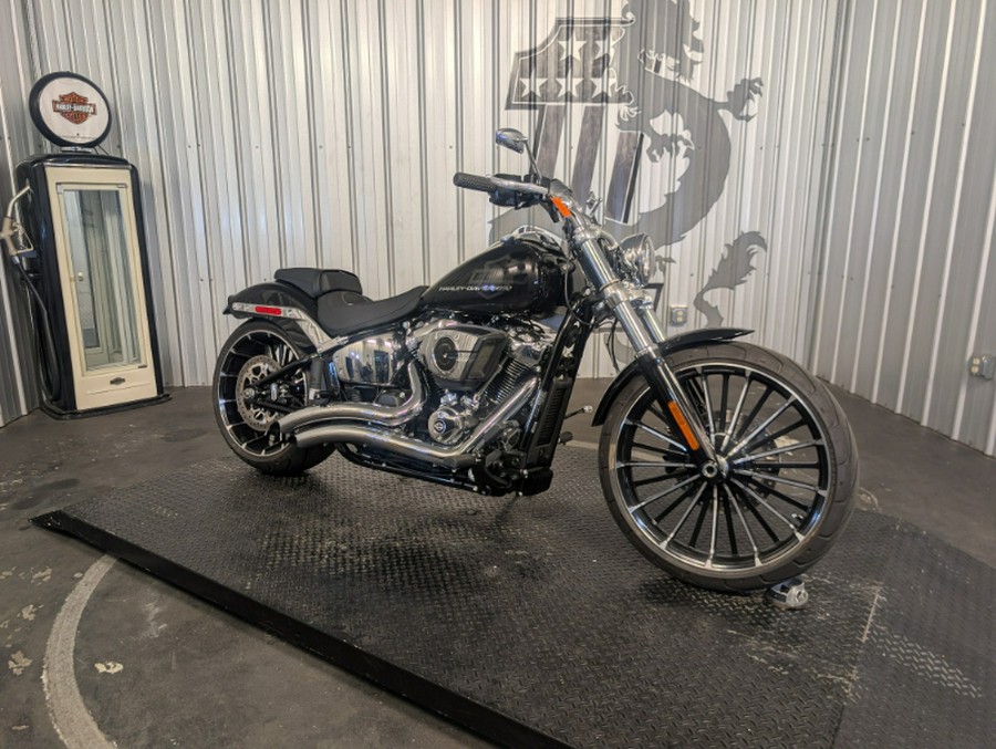 2025 Harley-Davidson BREAKOUT